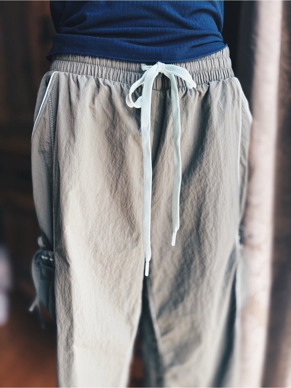 FP Movement Free People Grassroots Pants Seagrass Green Small NWT - Picture 4 of 12